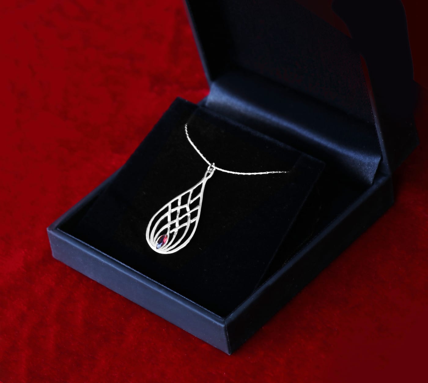 Celtic Knot Drop — Sterling Silver