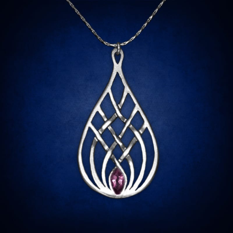 Celtic Knot Drop — symbolic jewelry by Alumia