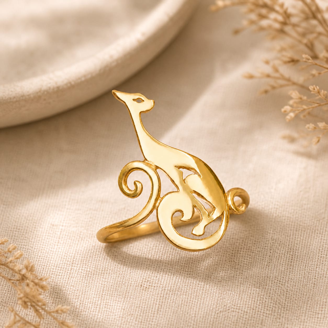 Divine Cat Ring — Gold-Plated Silver