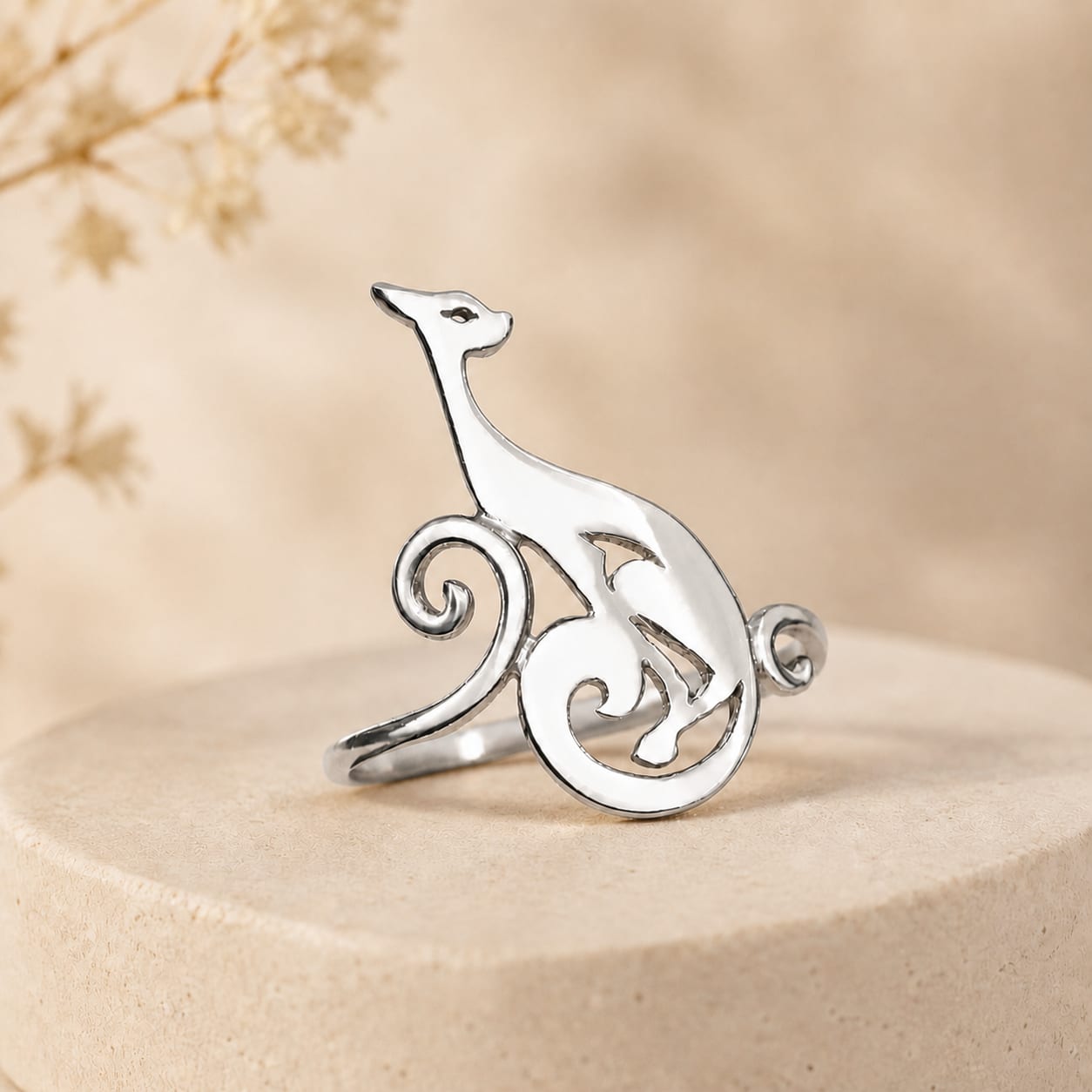 Divine Cat Ring — symbolic jewelry by Alumia