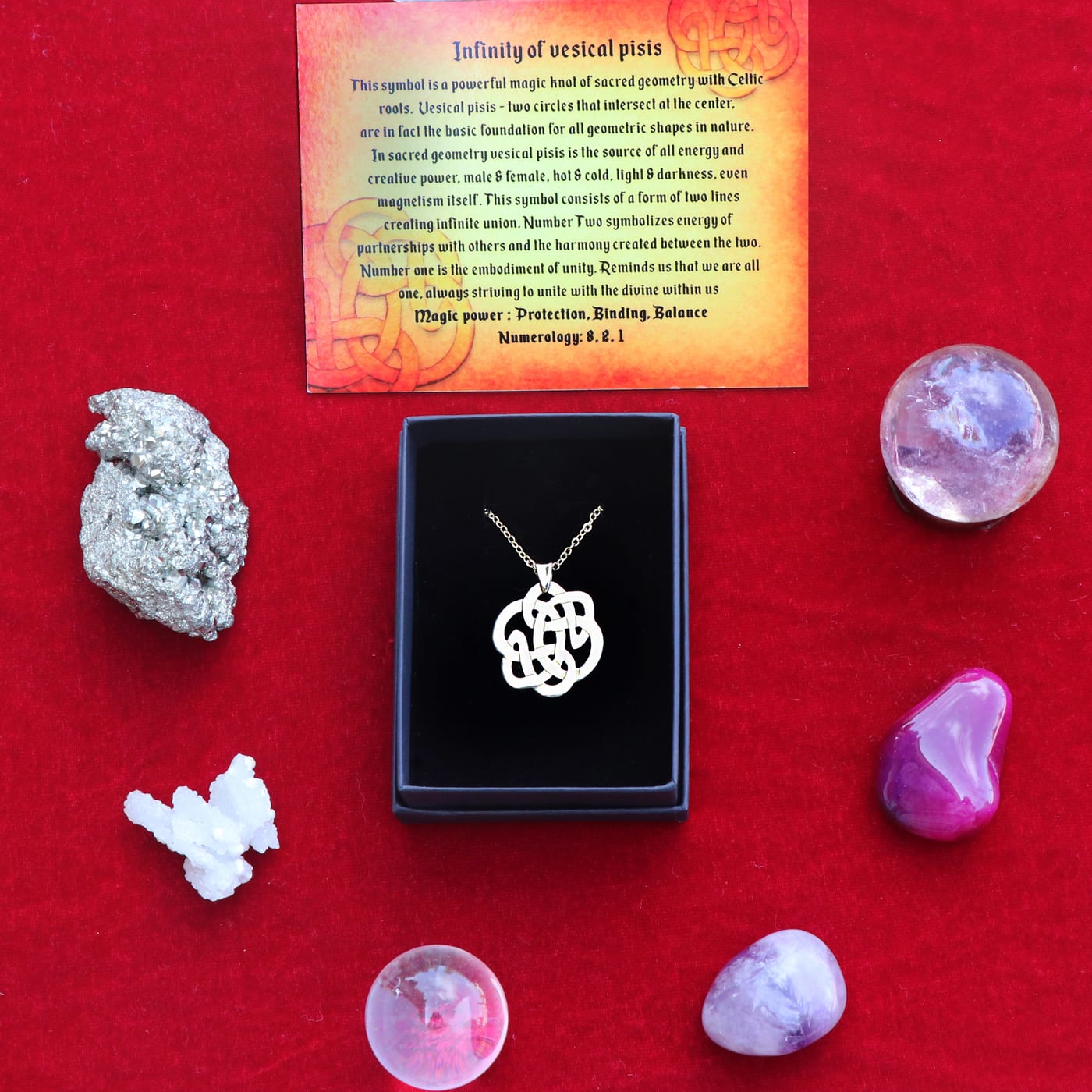 Endless Shield Knot Small — symbolic jewelry by Alumia