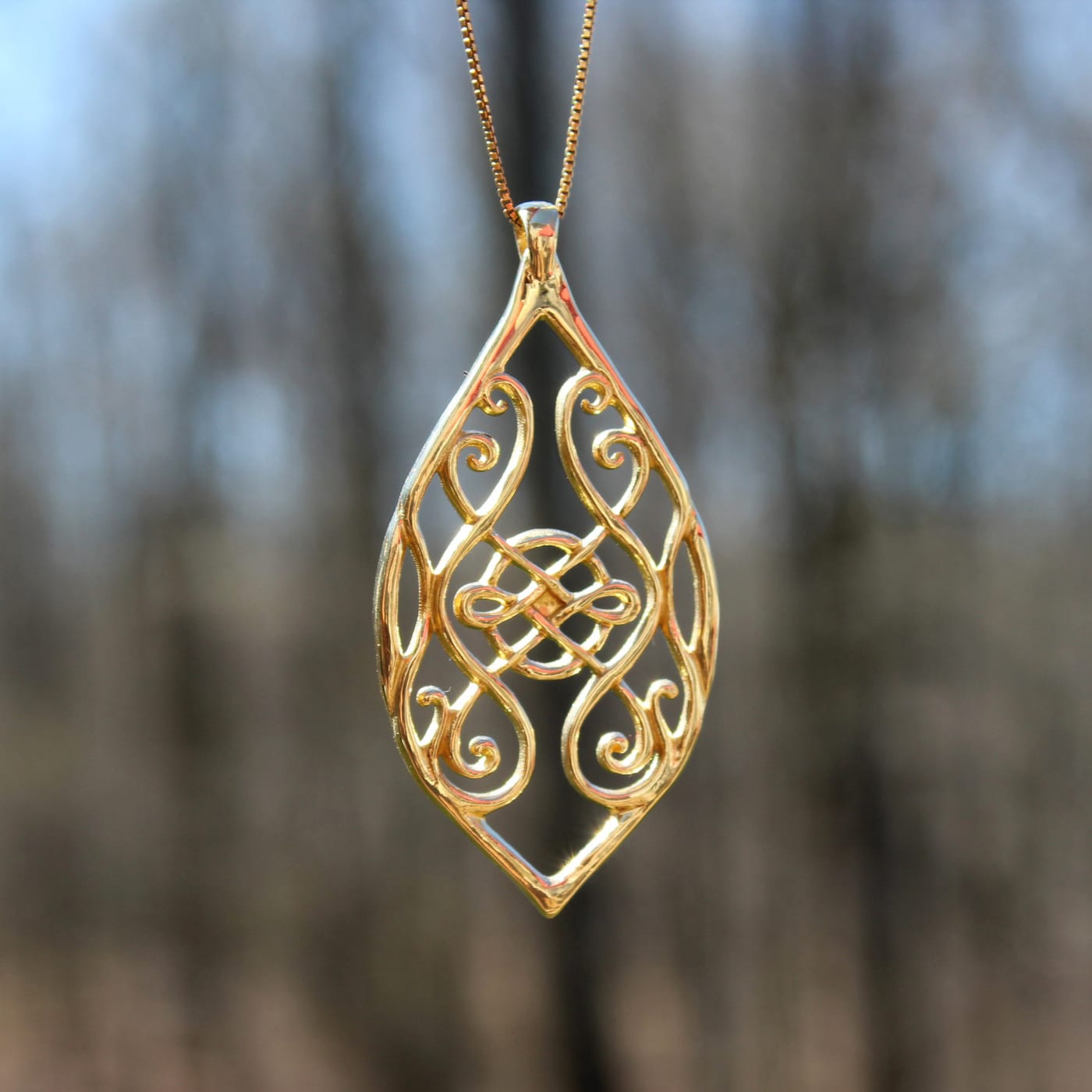 Guardian Gate — symbolic jewelry by Alumia