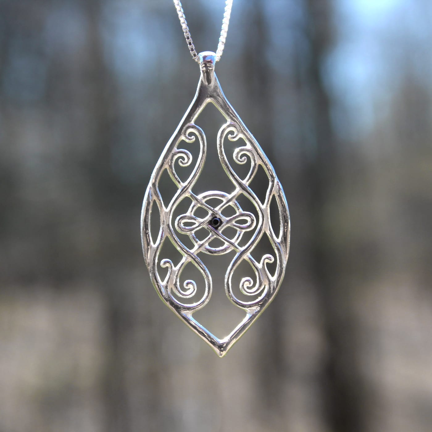 Guardian Gate — symbolic jewelry by Alumia