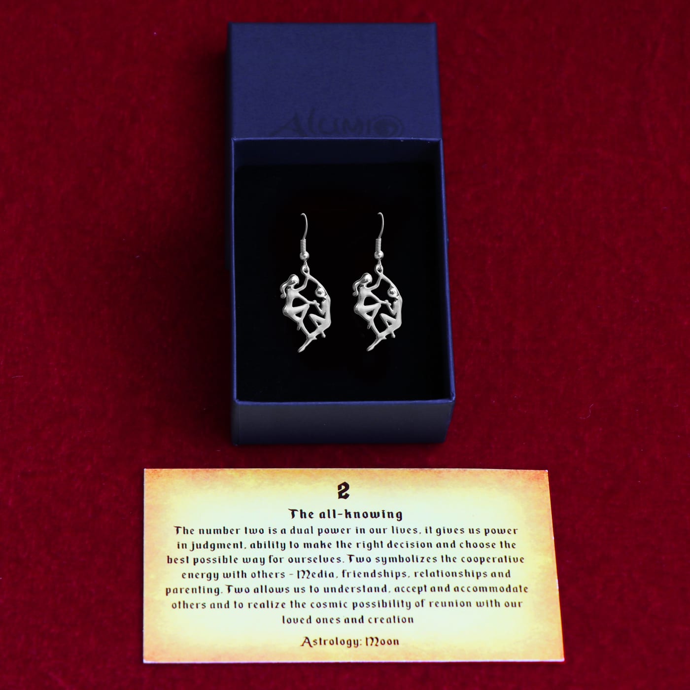 The Dancers Earrings — symbolic jewelry by Alumia